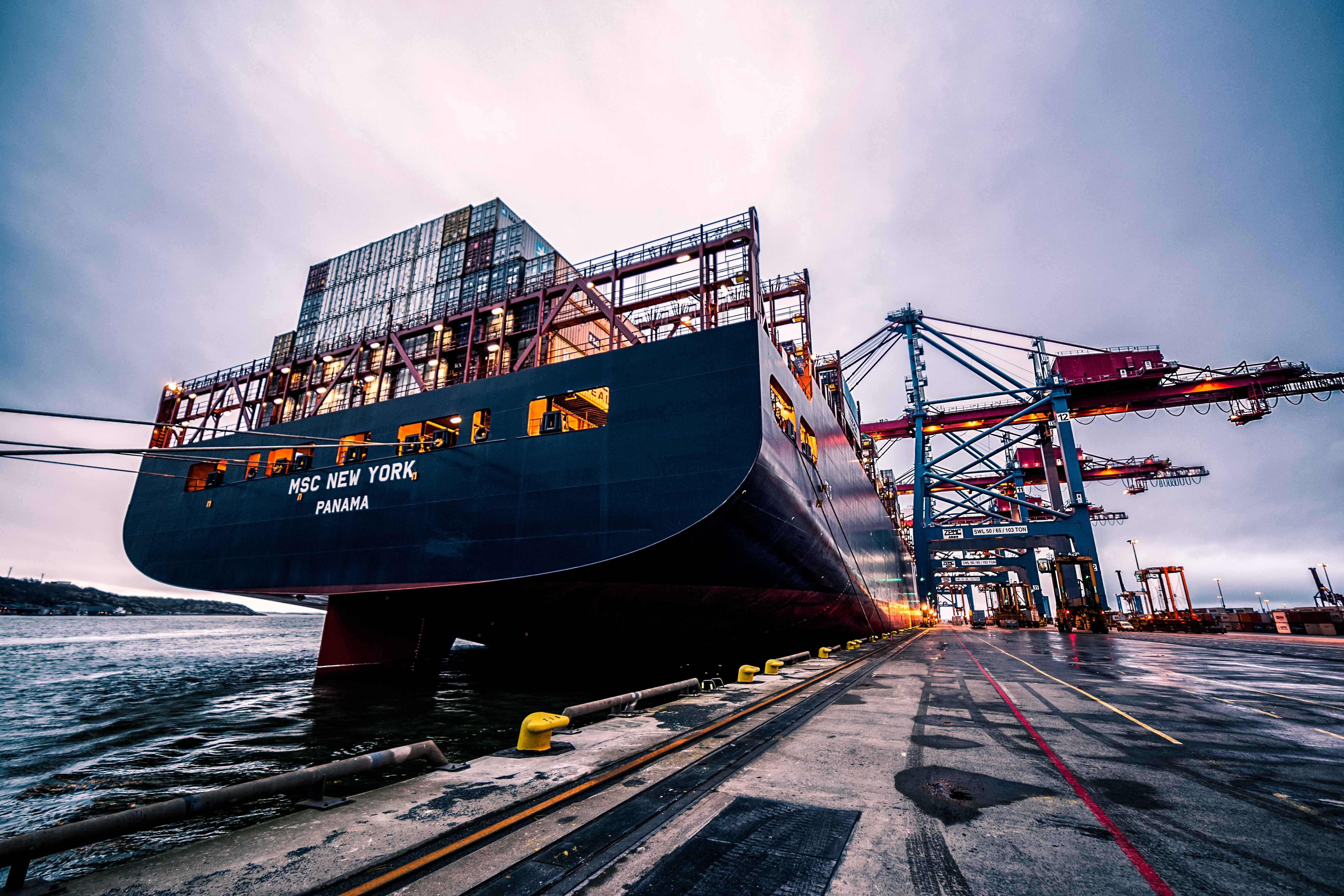 Transport & Logistics